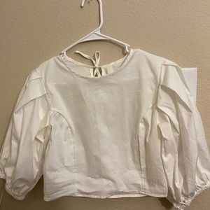 NWT FOREVER 21 Puff-Sleeve White Cropped Blouse